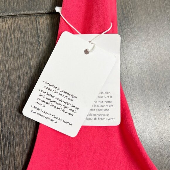 Lululemon NWT Align V-Neck Bra *Light Support, A/B Cup Lip Gloss - Picture 5 of 10